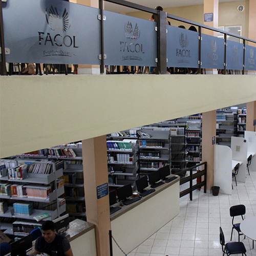 Biblioteca da UNIFACOL, em Vitória de Santo Antão